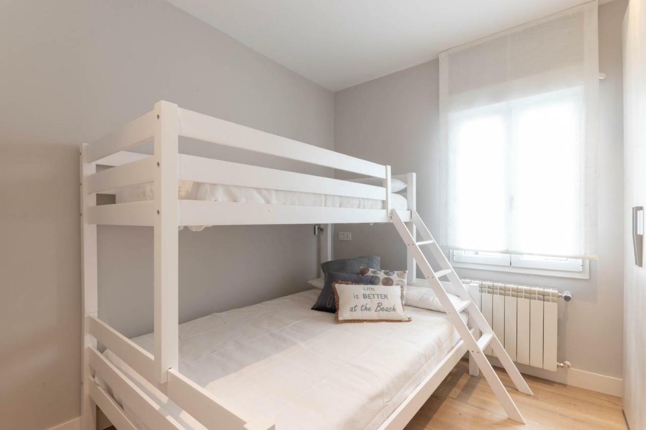 By Aston Apartment